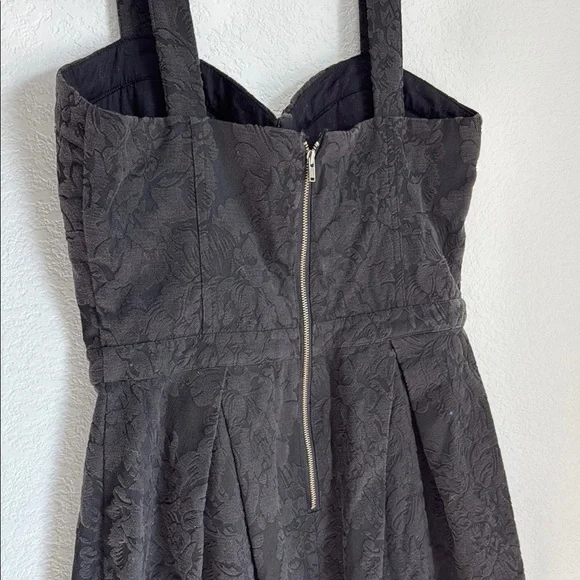 Bardot Black Sweetheart Sheath Mini Dress - Picture 6 of 10